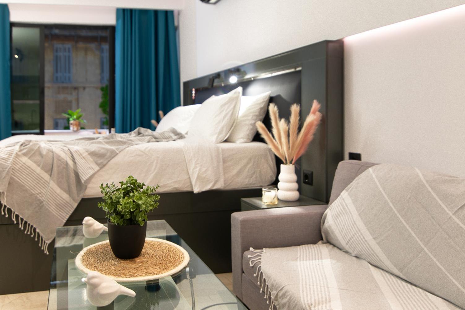 25 Dikaiosinis Ave. Apartment Heraklion  ภายนอก รูปภาพ